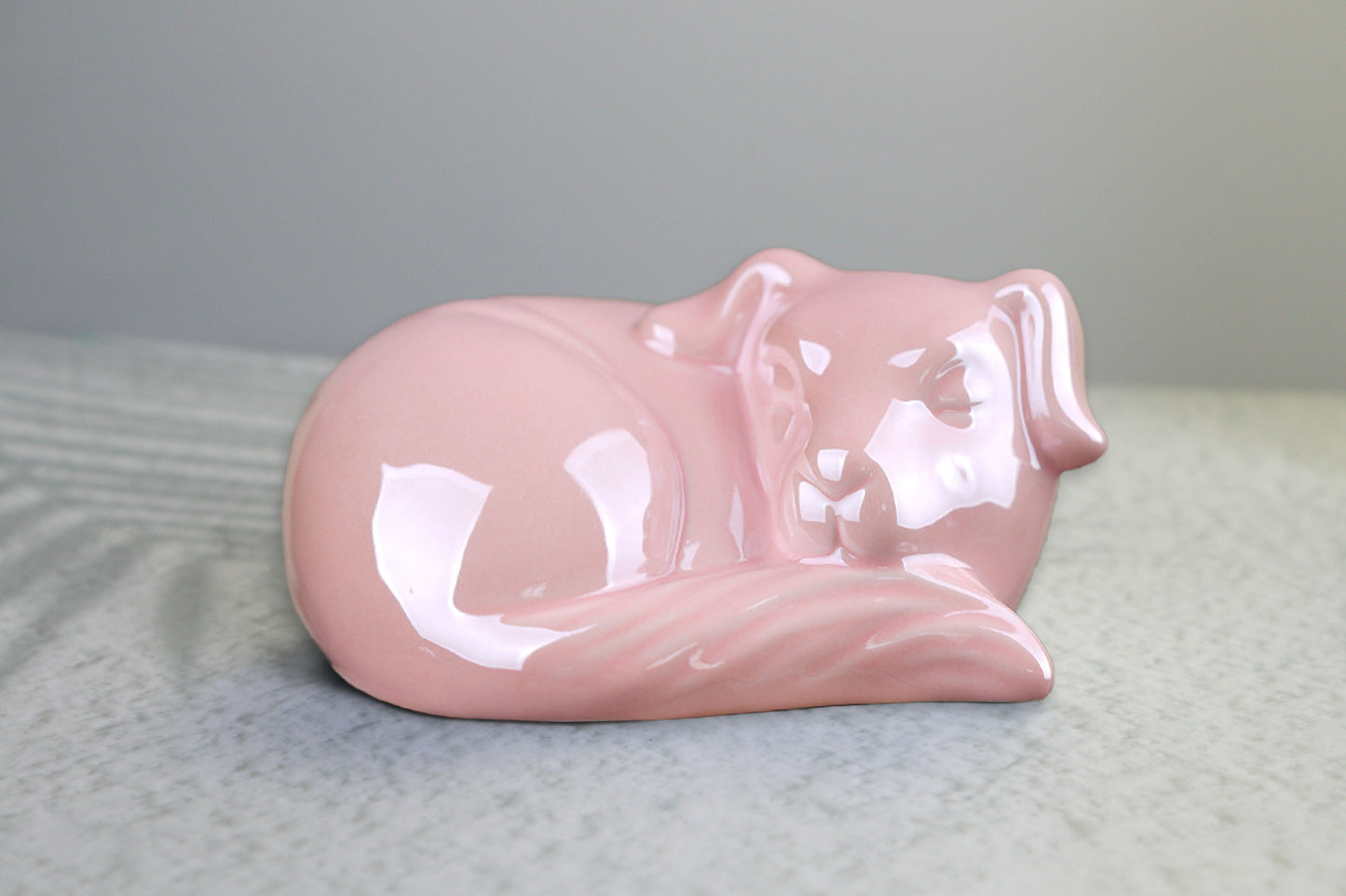 Personalized Dog-Shaped Cremation Urn with Paw Print